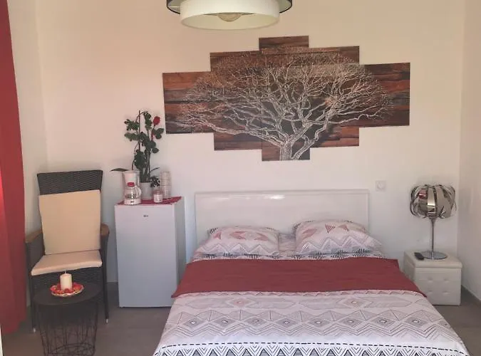 16m2 Independante Dans Δωμάτια σε οικογενειακή κατοικία Μανόσκ